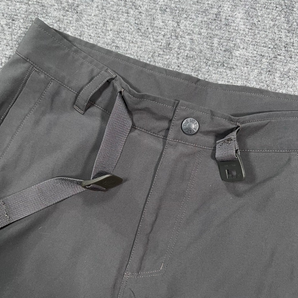 The North Face Paramount Active Shorts Mens 32 Hiking Cargo Belted Charcoal Camp - Picture 4 of 11